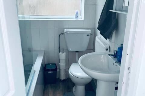 Comfortable Town House In Coventry City Centre Villa Ngoại thất bức ảnh